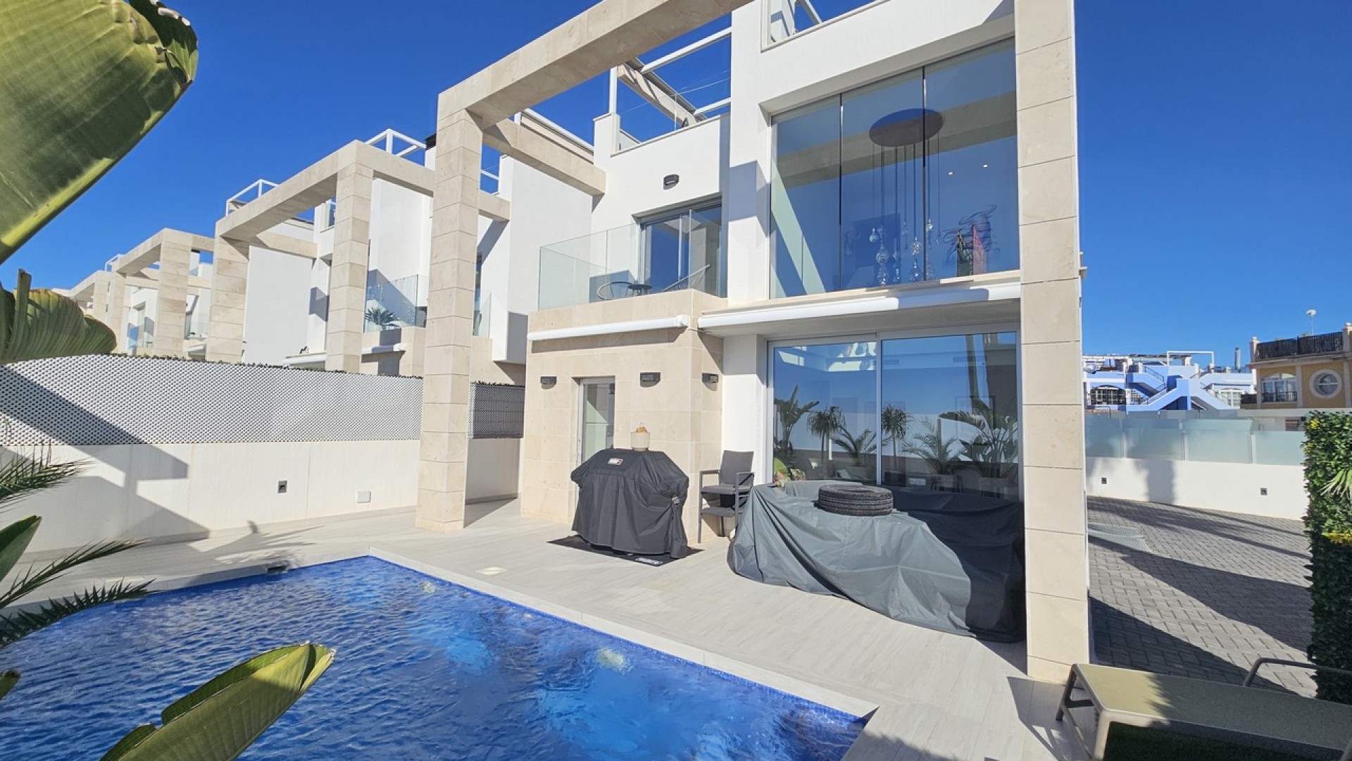 Revente - Villa Individuelle -
Cabo Roig
