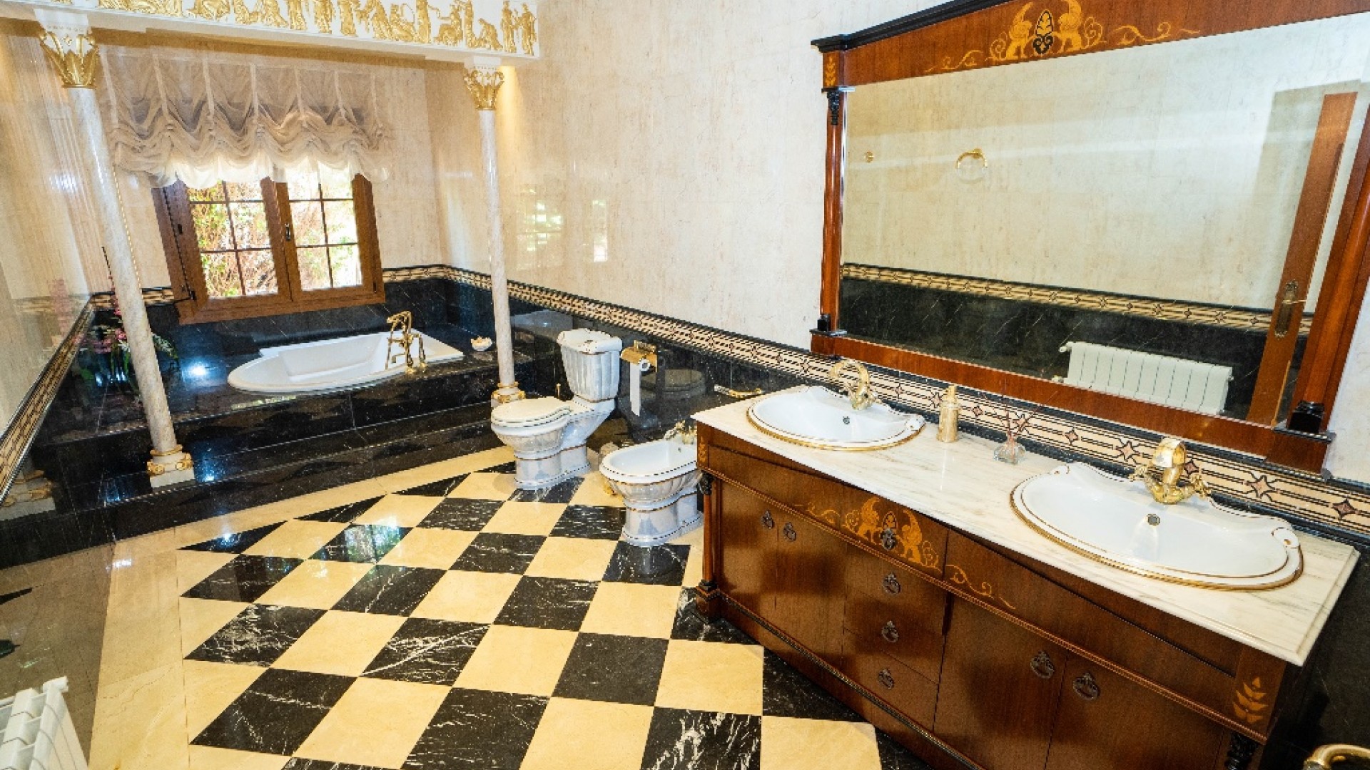 Revente - Villa Individuelle -
Campoamor