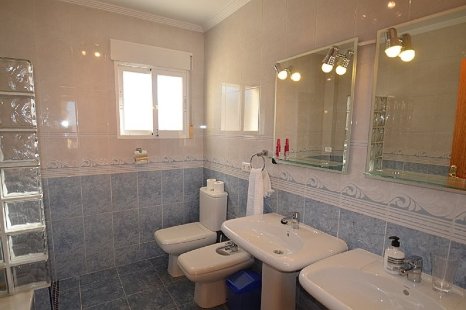 Revente - Villa Individuelle -
Campos del Rio - Inland