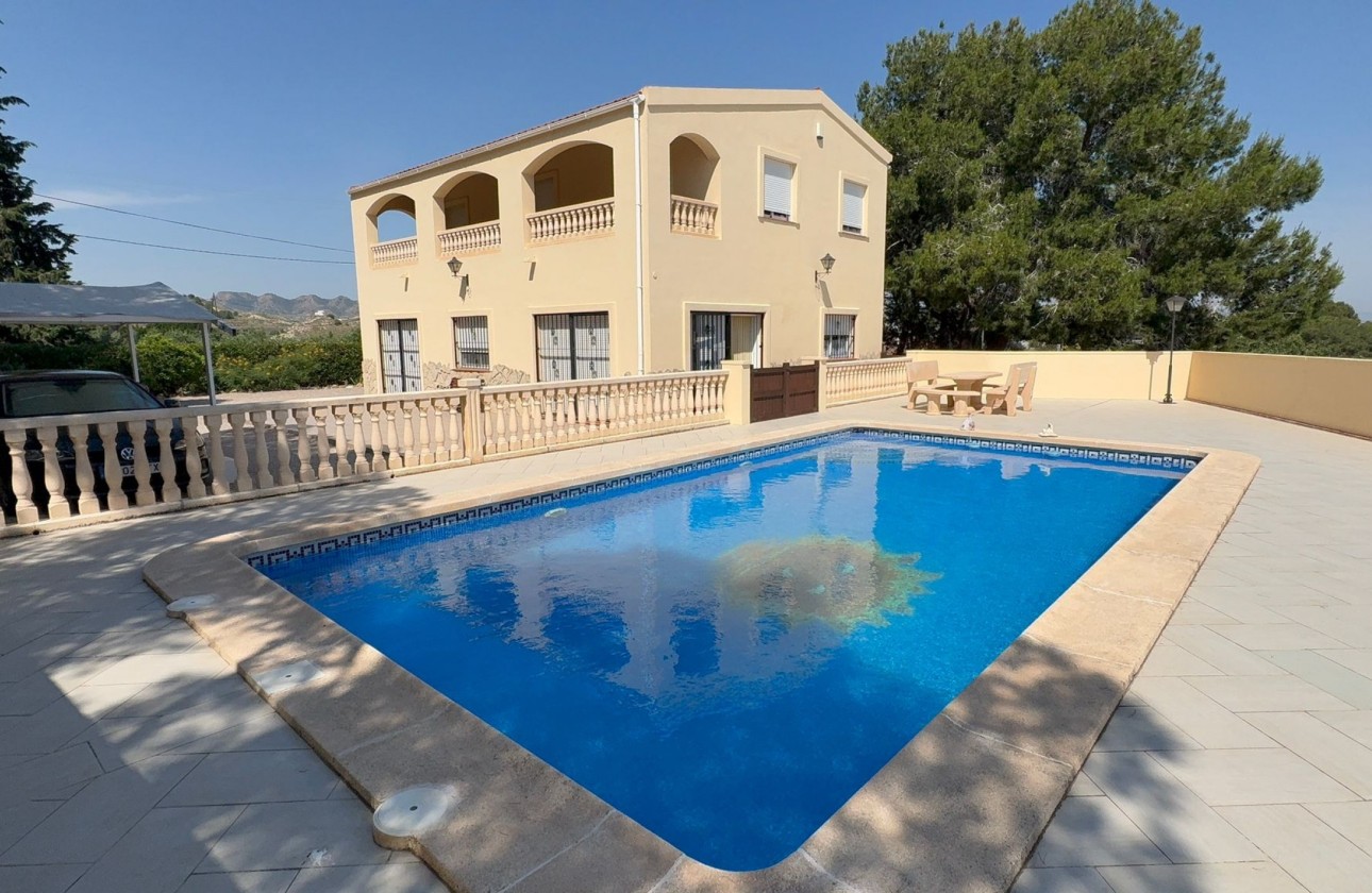 Revente - Villa Individuelle -
Cañadas de San Pedro - Inland