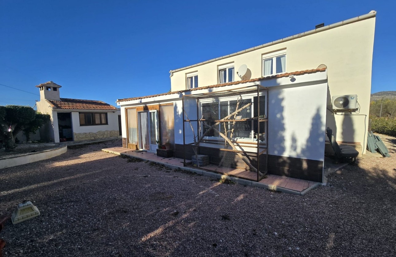 Revente - Villa Individuelle -
Castalla