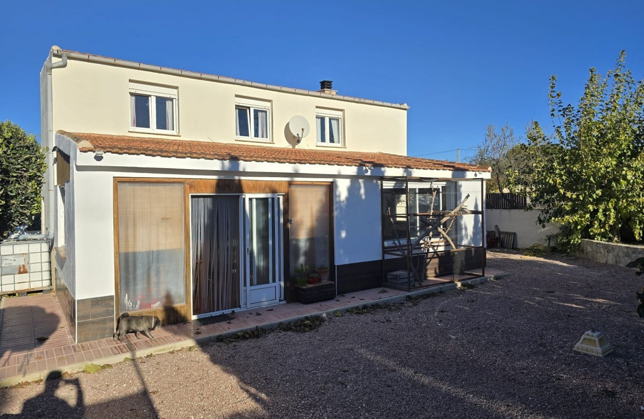 Revente - Villa Individuelle -
Castalla