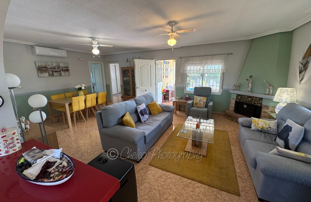 Revente - Villa Individuelle -
Catral - CatralAlicanteValenciaSpain