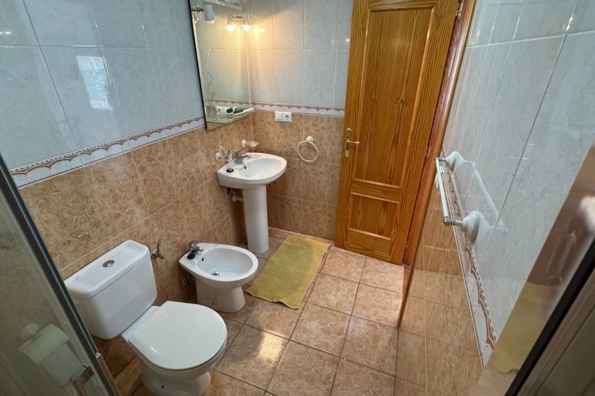 Revente - Villa Individuelle -
Catral