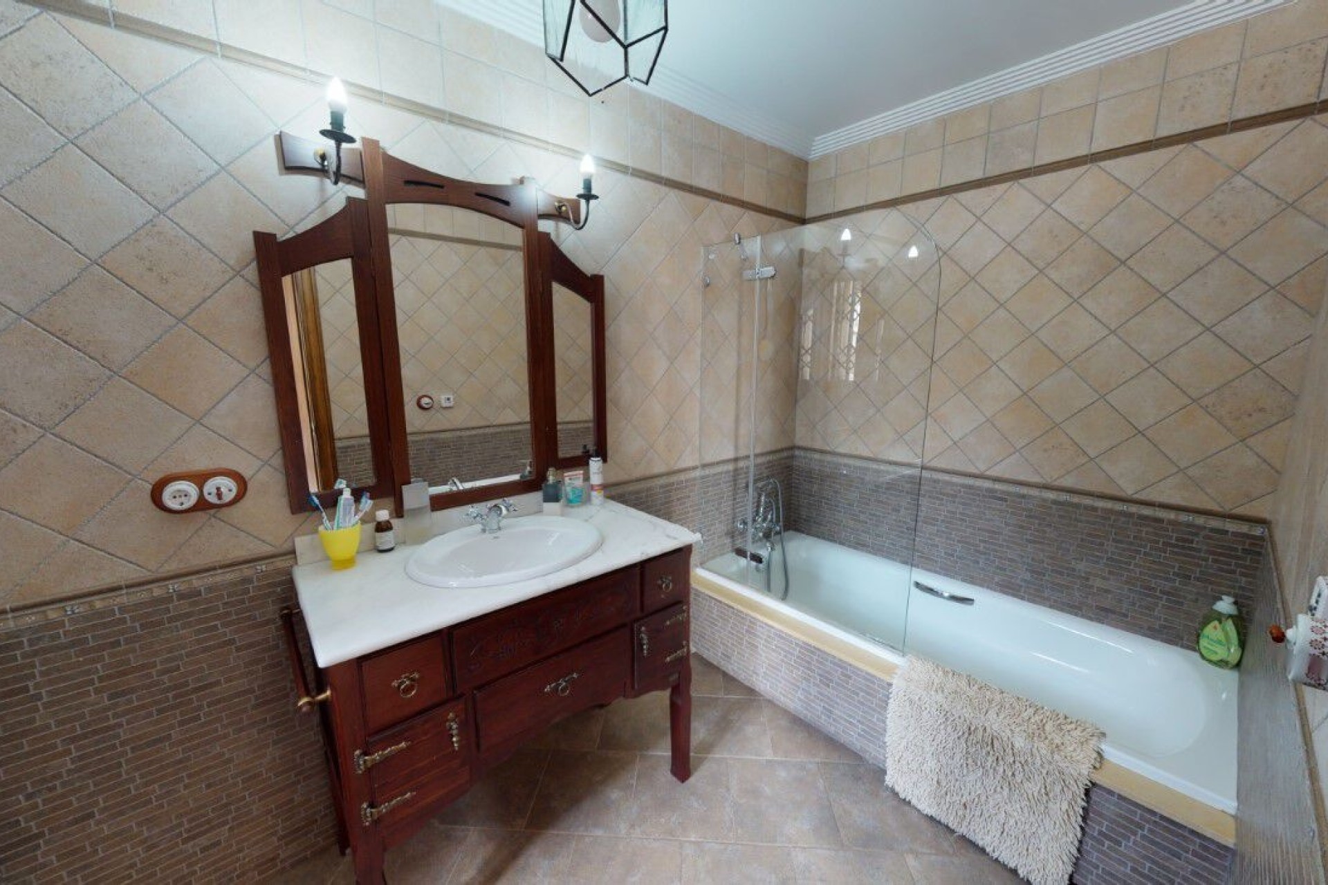 Revente - Villa Individuelle -
Catral