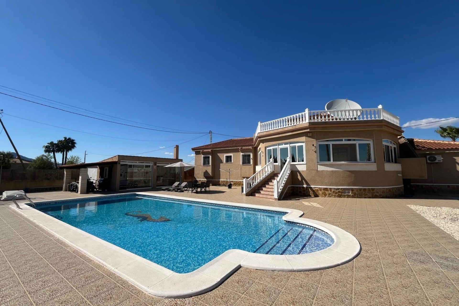 Revente - Villa Individuelle -
Catral