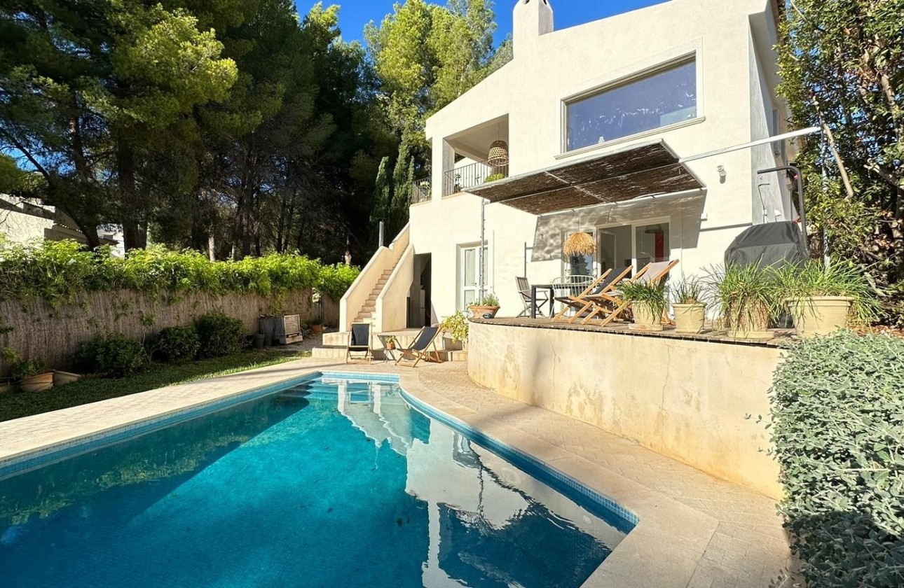 Revente - Villa Individuelle -
Costa de la Calma - Calvià