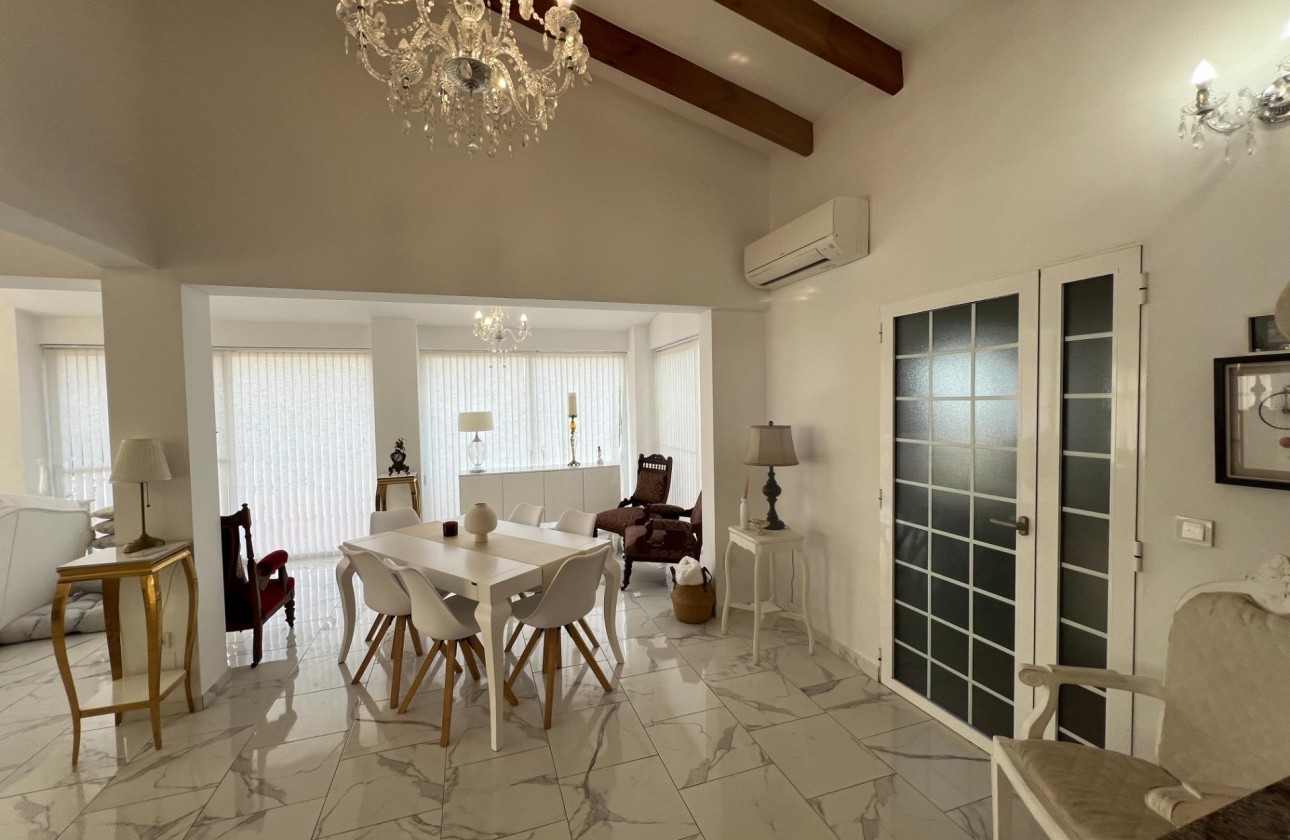 Revente - Villa Individuelle -
Dolores - Comunidad Valenciana