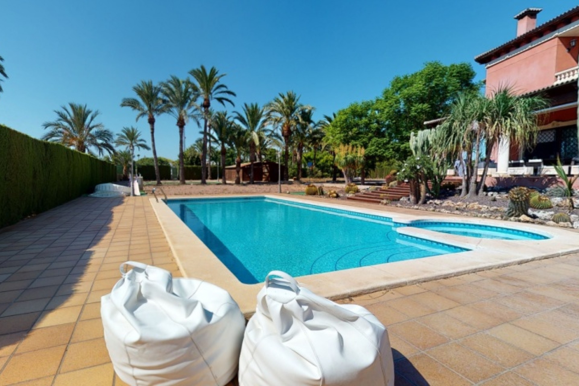 Revente - Villa Individuelle -
Elche