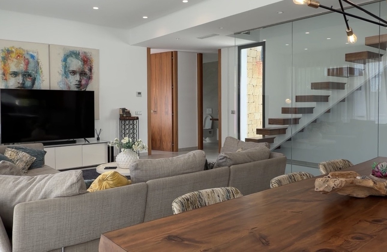 Revente - Villa Individuelle -
Finestrat