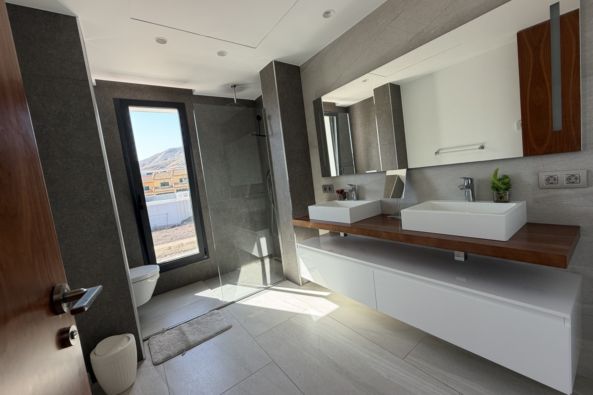 Revente - Villa Individuelle -
Finestrat