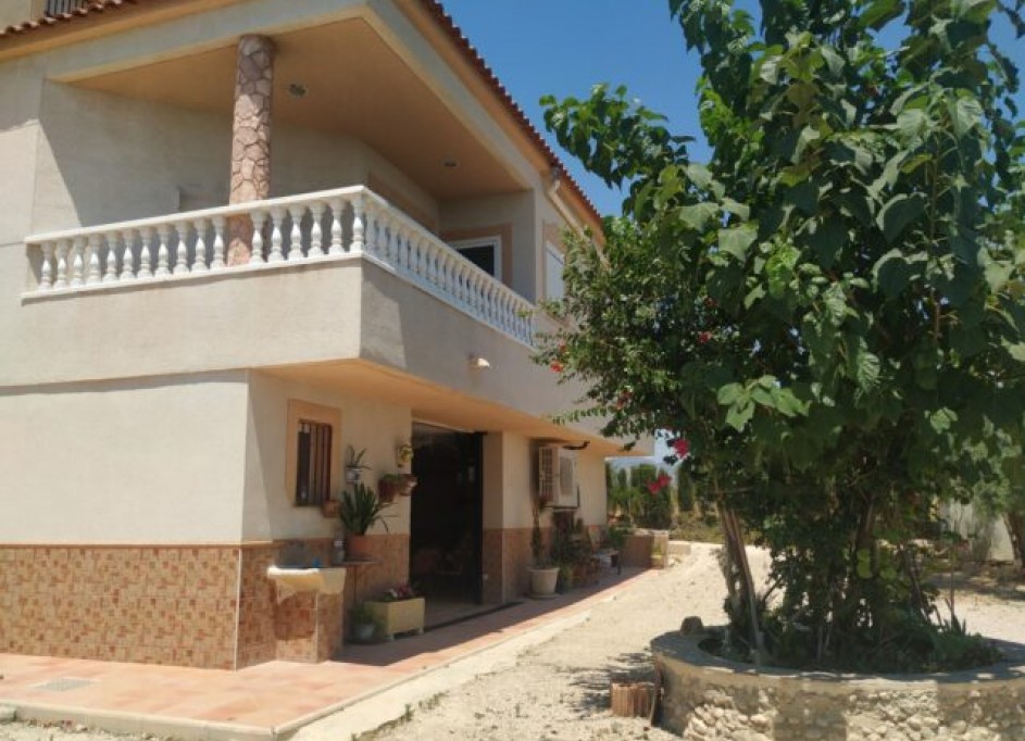 Revente - Villa Individuelle -
Fortuna