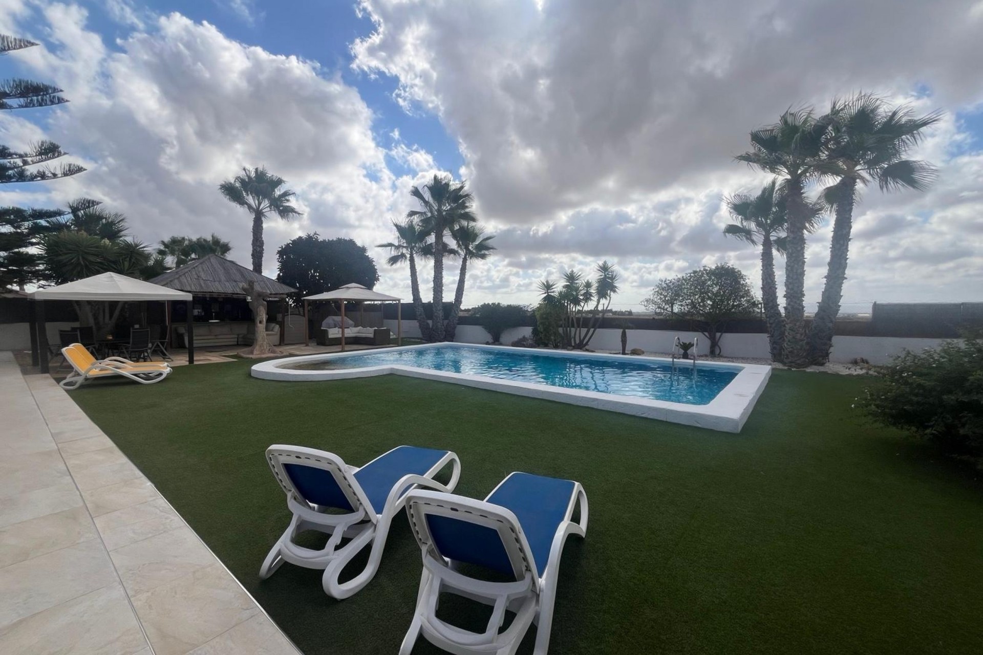 Revente - Villa Individuelle -
Gea y Truyols - Inland
