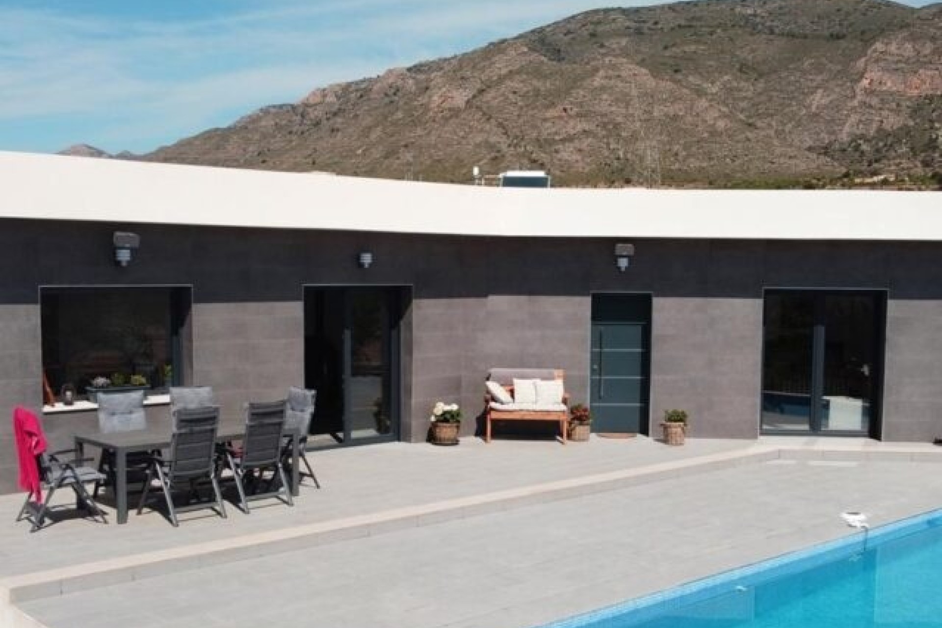Revente - Villa Individuelle -
Hondón de las Nieves