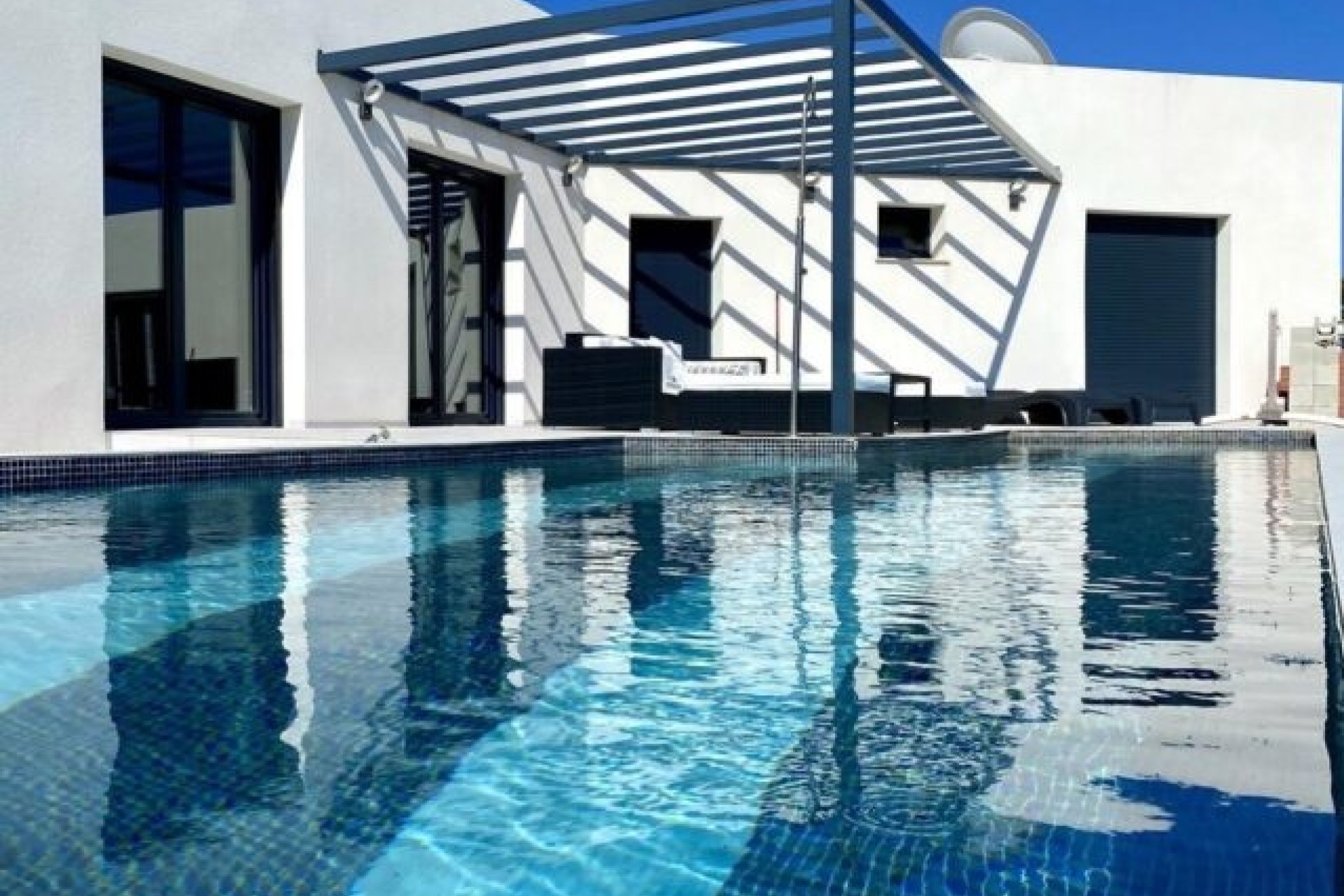 Revente - Villa Individuelle -
Hondón de las Nieves