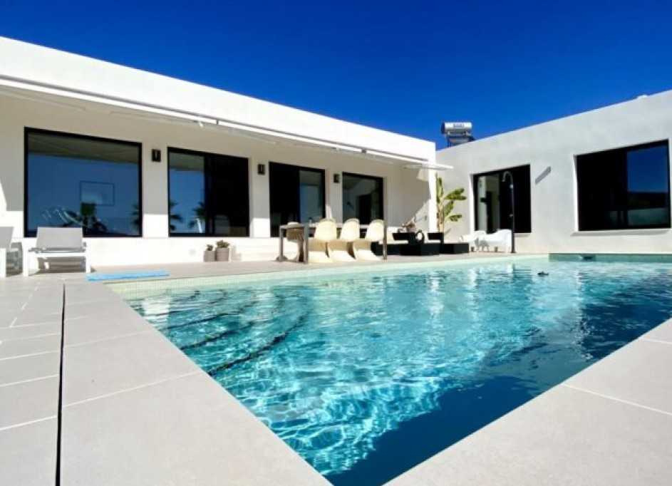 Revente - Villa Individuelle -
Hondón de las Nieves