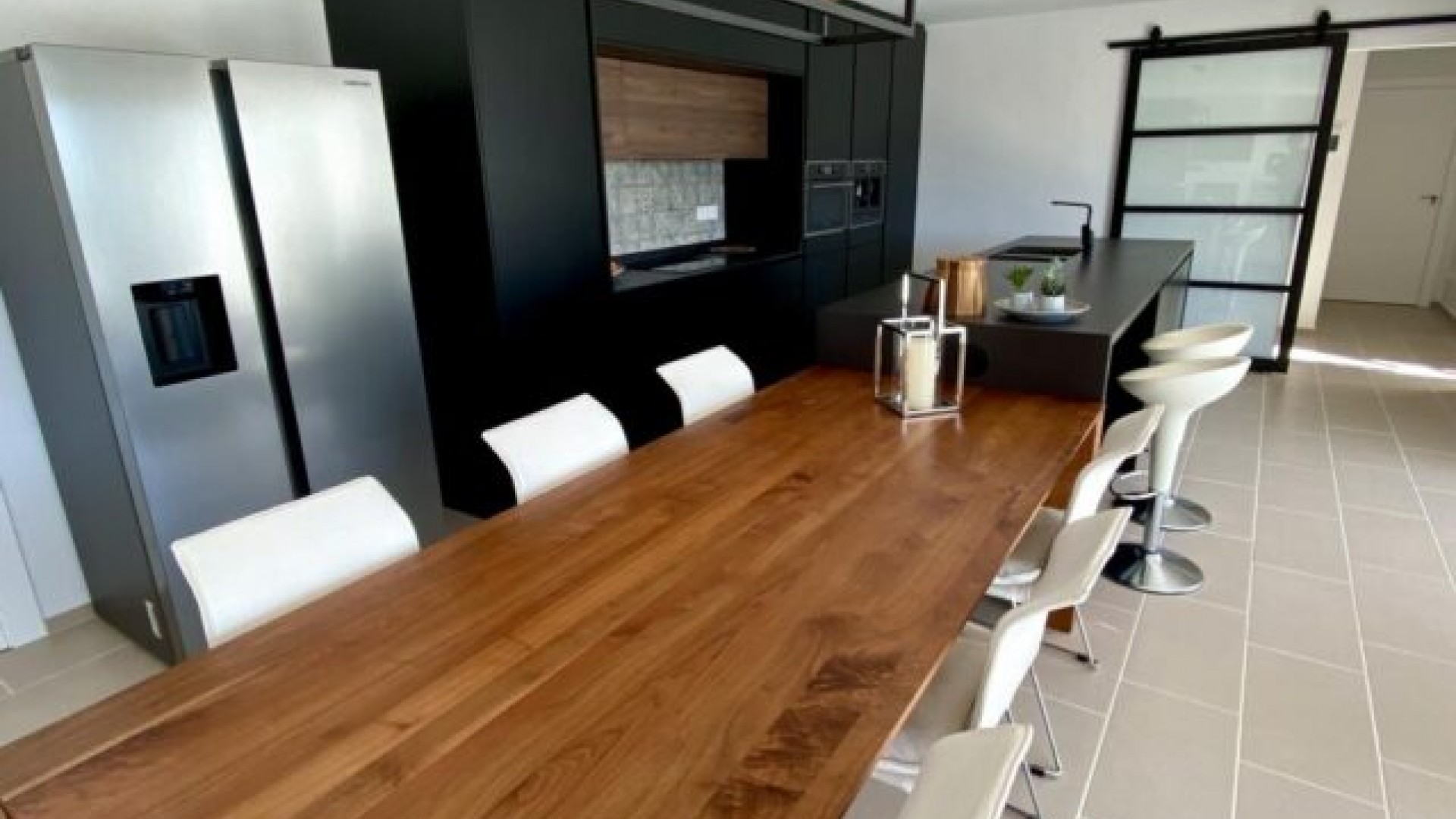 Revente - Villa Individuelle -
Hondón de las Nieves