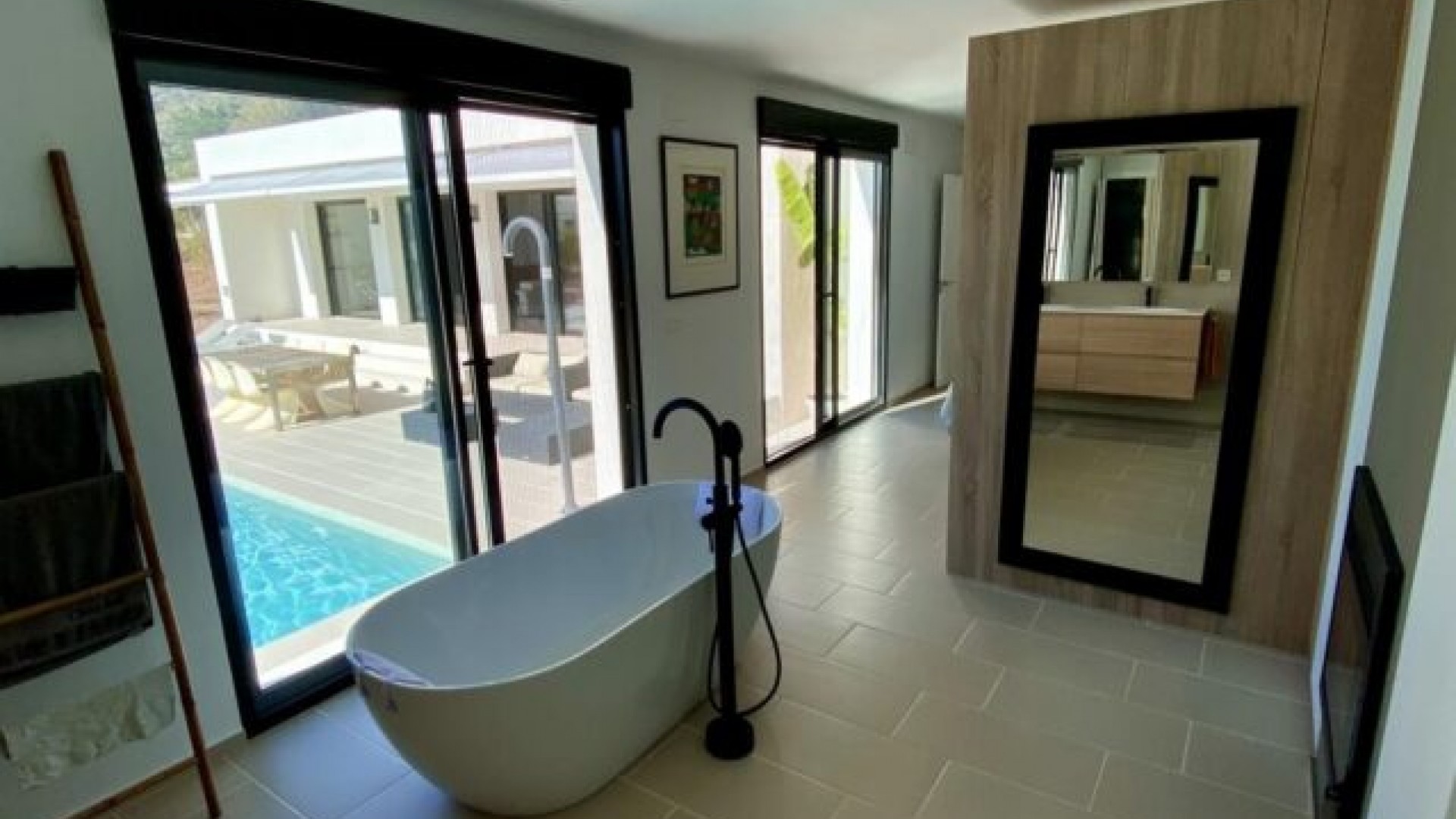 Revente - Villa Individuelle -
Hondón de las Nieves