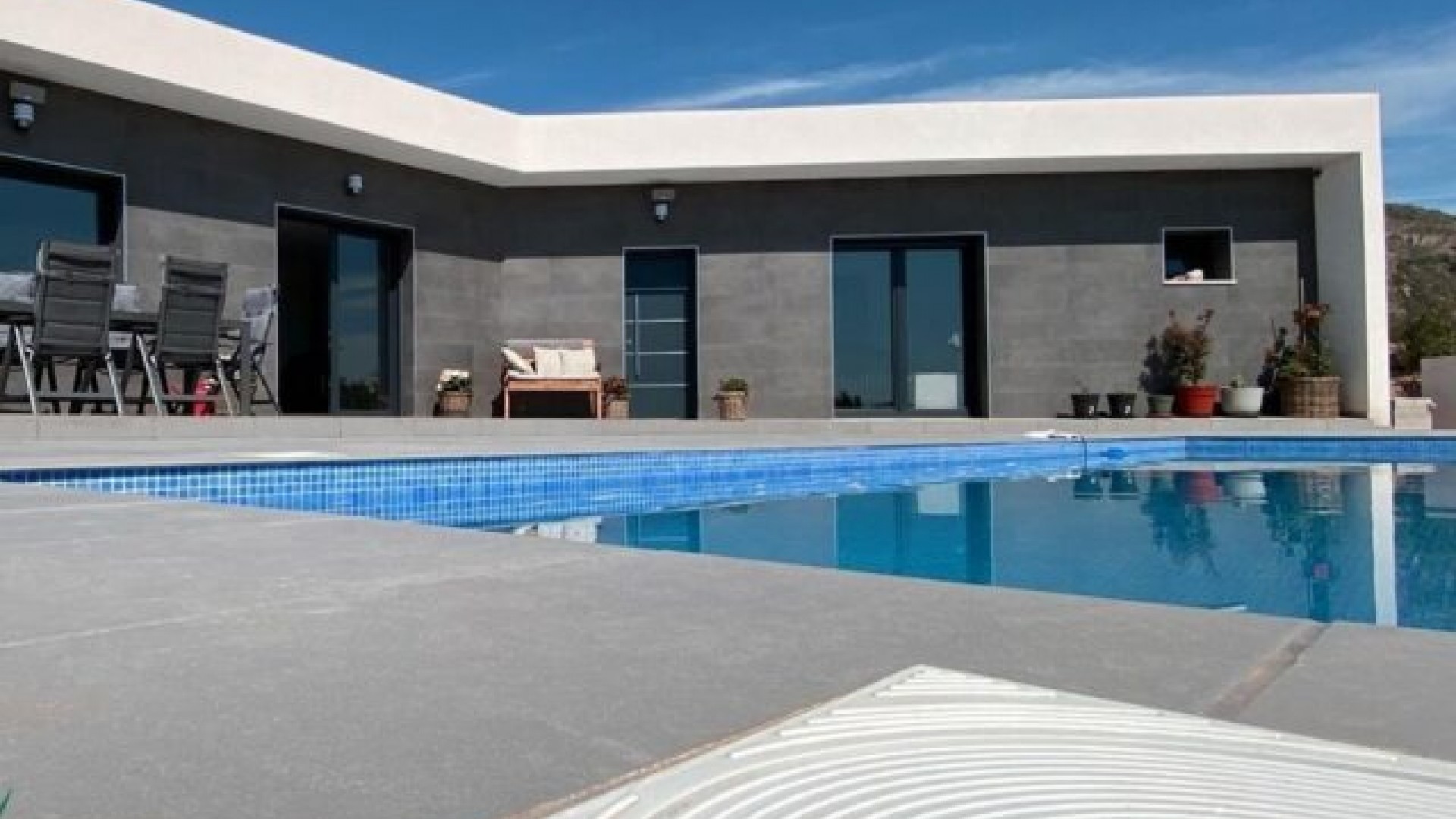 Revente - Villa Individuelle -
Hondón de las Nieves