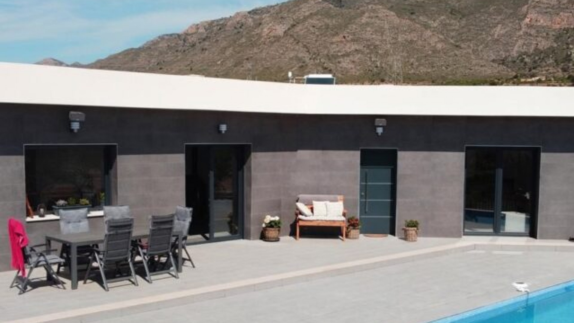 Revente - Villa Individuelle -
Hondón de las Nieves