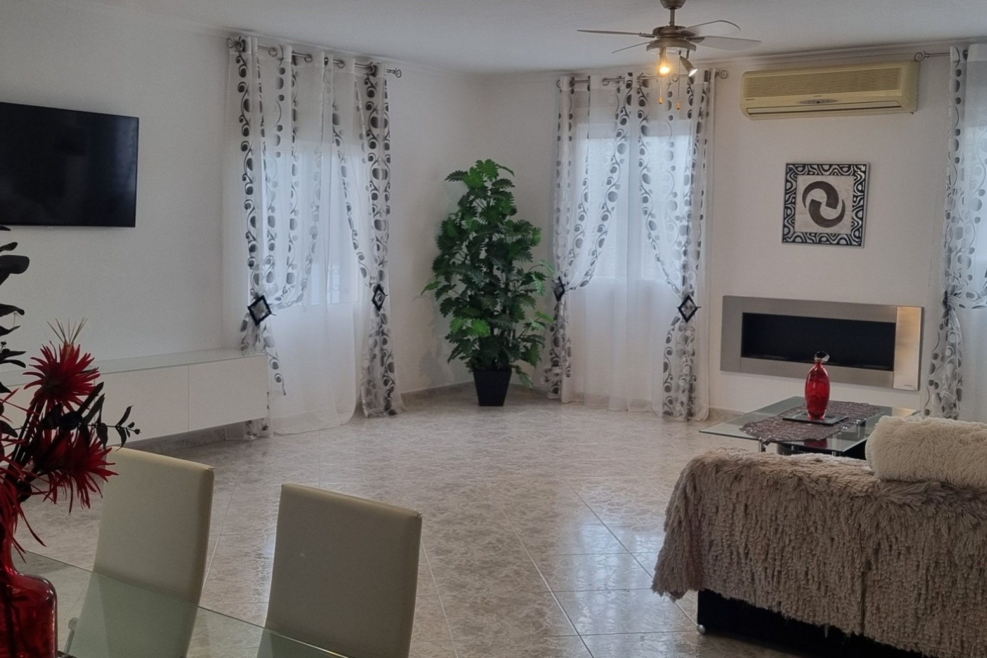 Revente - Villa Individuelle -
Hondón de los Fráiles