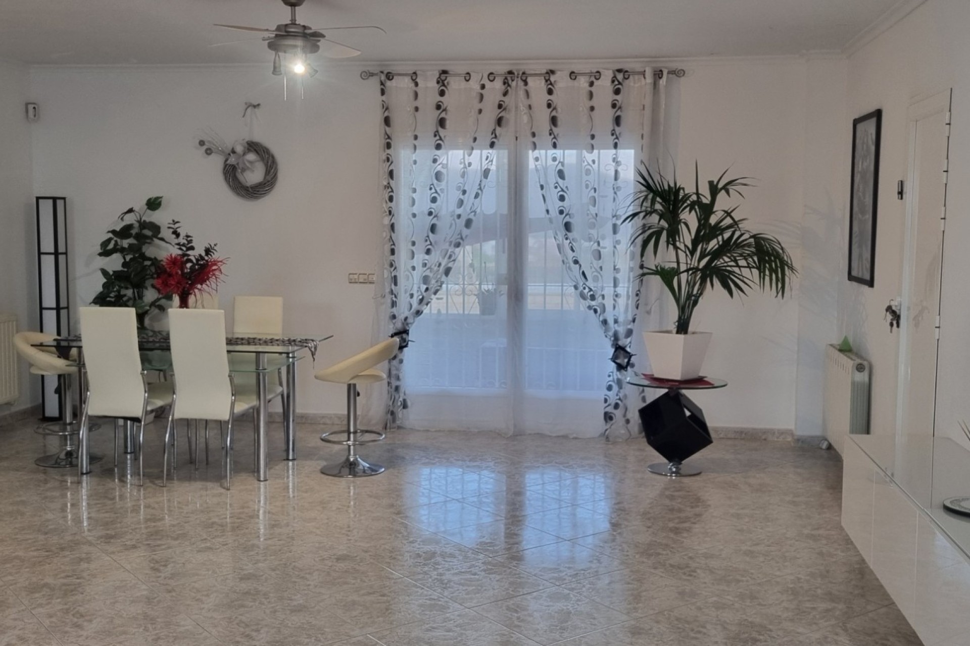 Revente - Villa Individuelle -
Hondón de los Fráiles