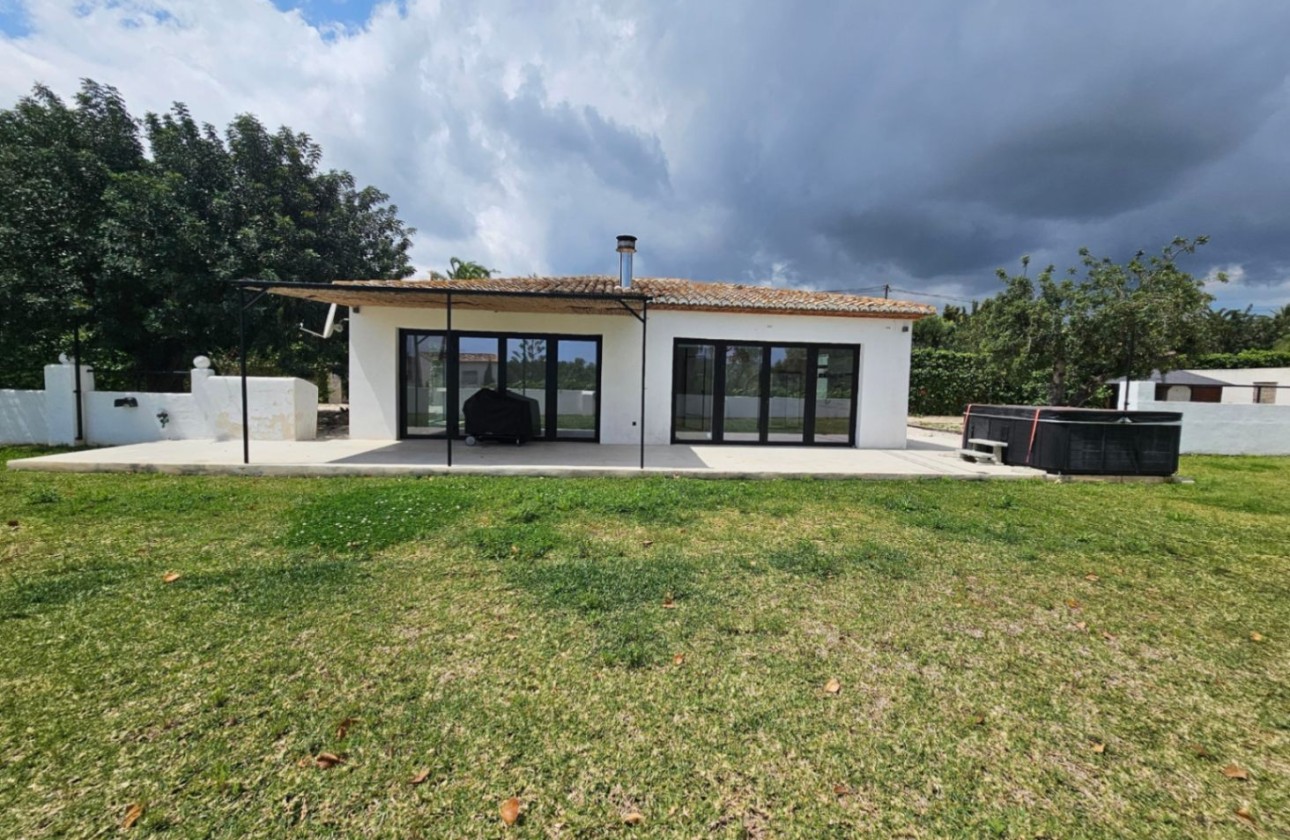 Revente - Villa Individuelle -
Jávea - Costa Blanca