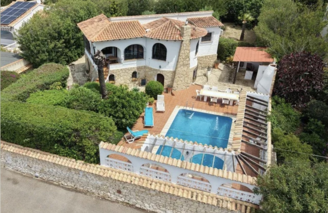 Revente - Villa Individuelle -
Jávea
