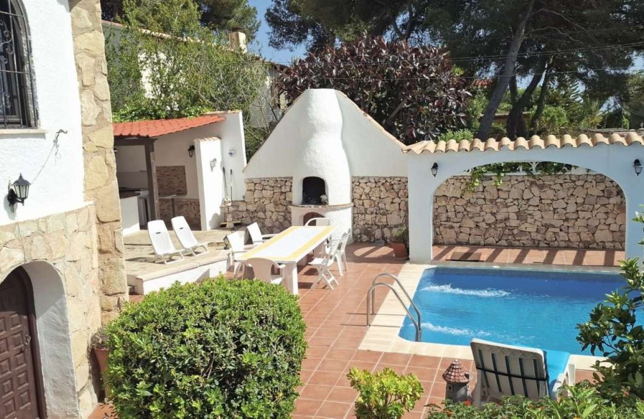 Revente - Villa Individuelle -
Jávea
