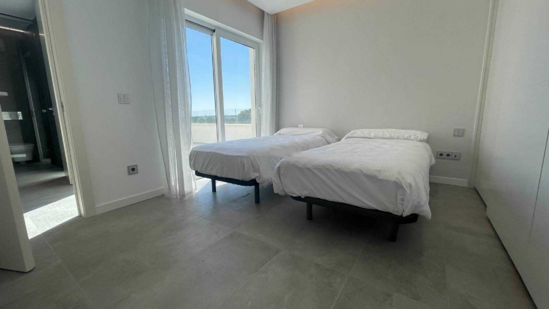 Revente - Villa Individuelle -
Las Colinas - Las Colinas Golf