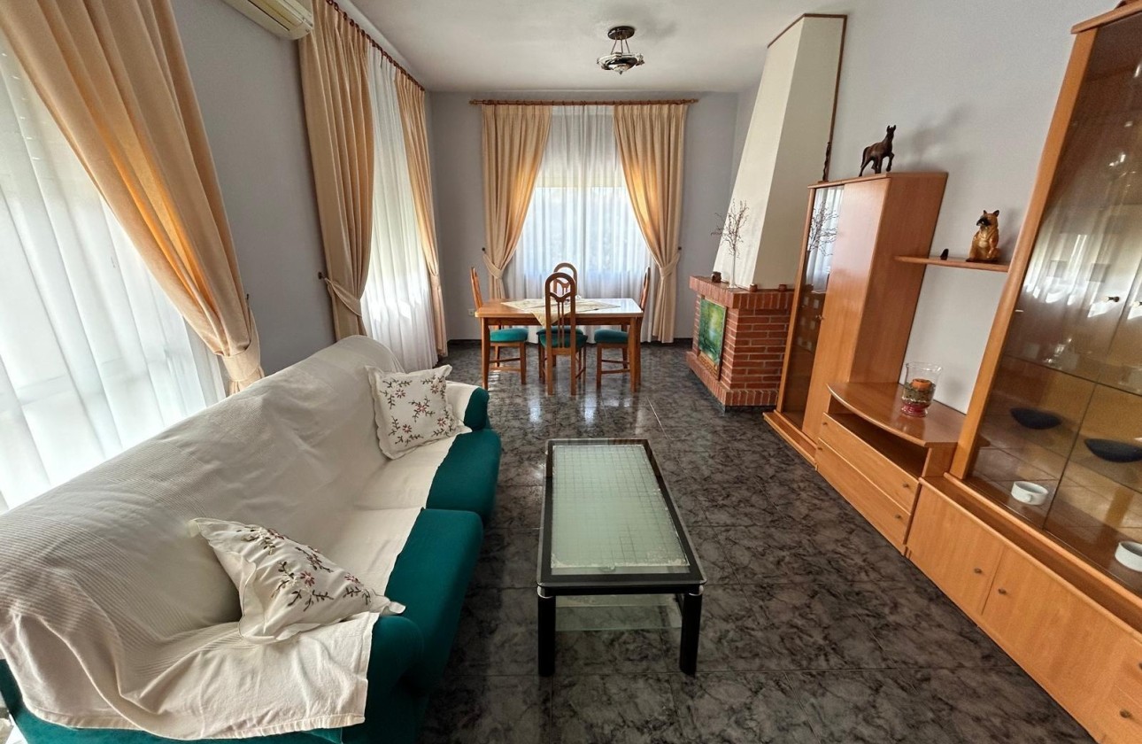Revente - Villa Individuelle -
Los Alcazares - Las Lomas Del Rame-bahía Bella