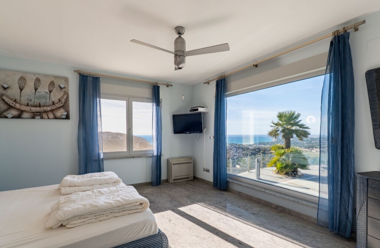 Revente - Villa Individuelle -
Moraira