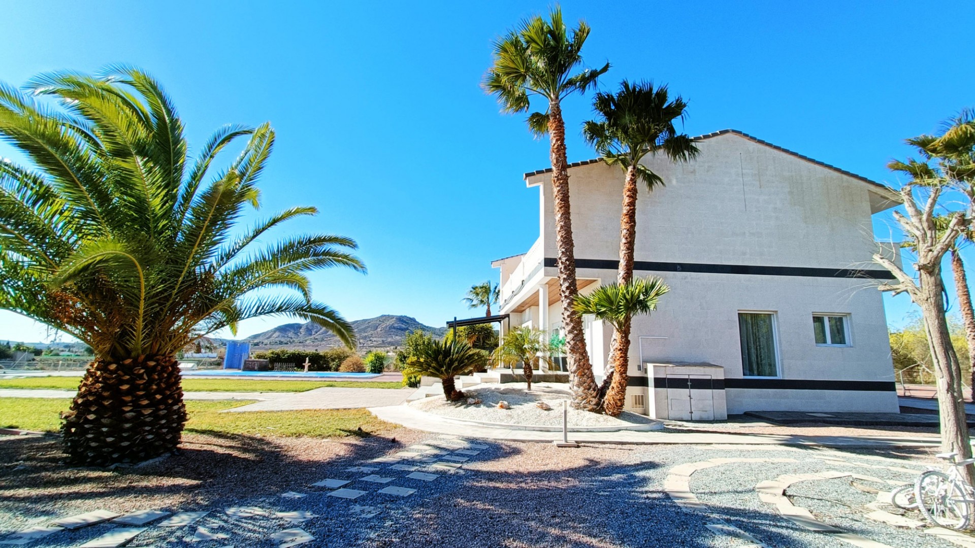 Revente - Villa Individuelle -
Novelda