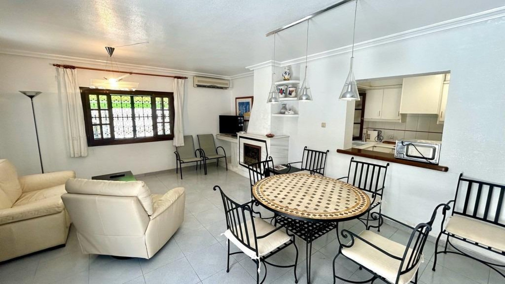 Revente - Villa Individuelle -
Orihuela Costa - La Zenia