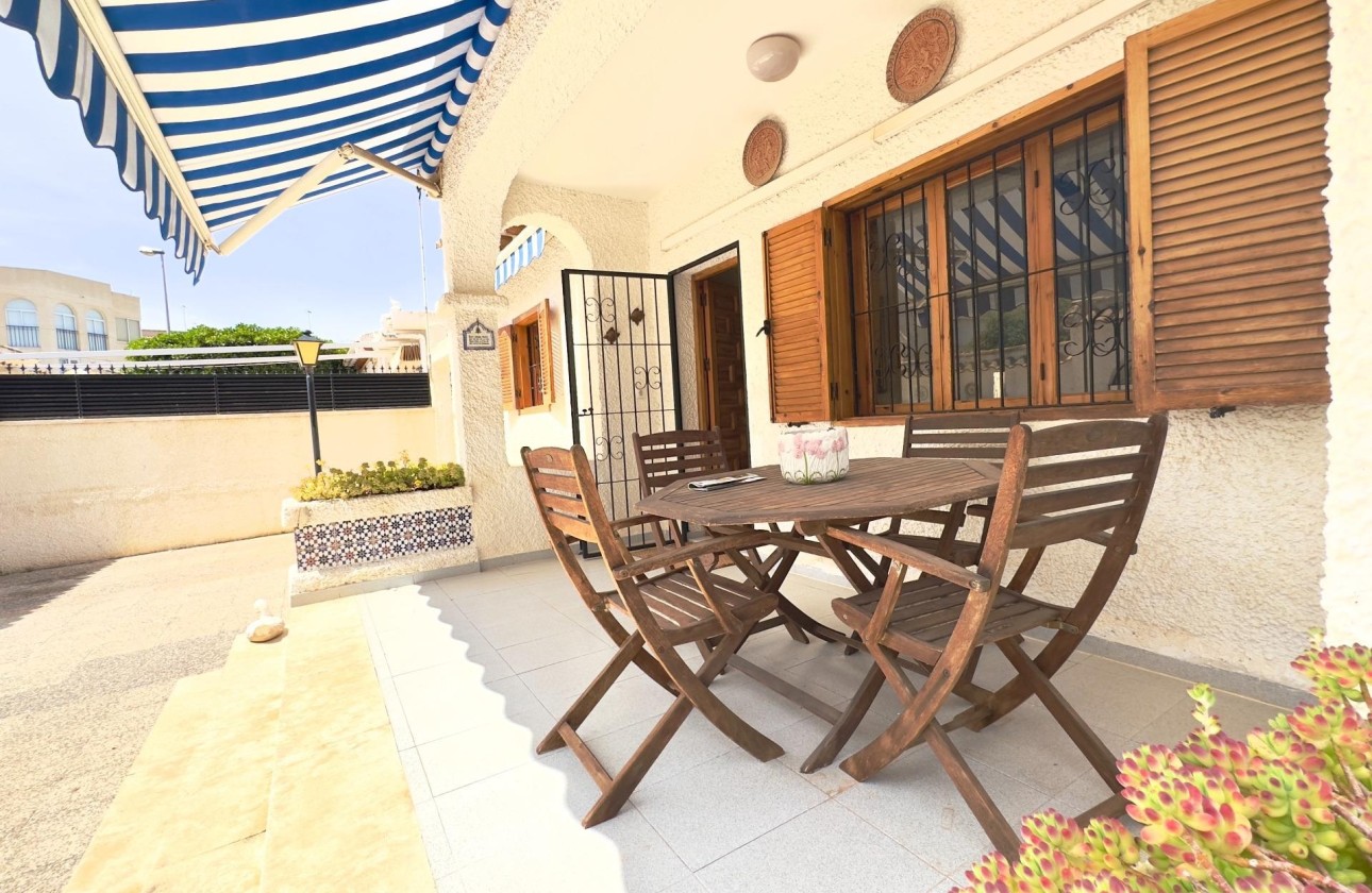 Revente - Villa Individuelle -
Orihuela Costa - La Zenia