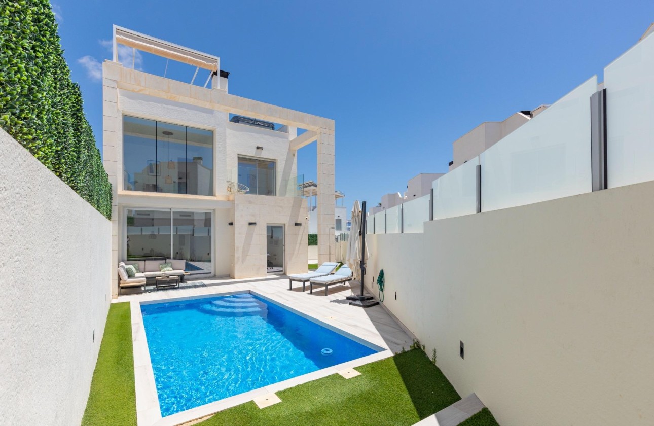 Revente - Villa Individuelle -
Orihuela Costa - Lomas de Cabo Roig