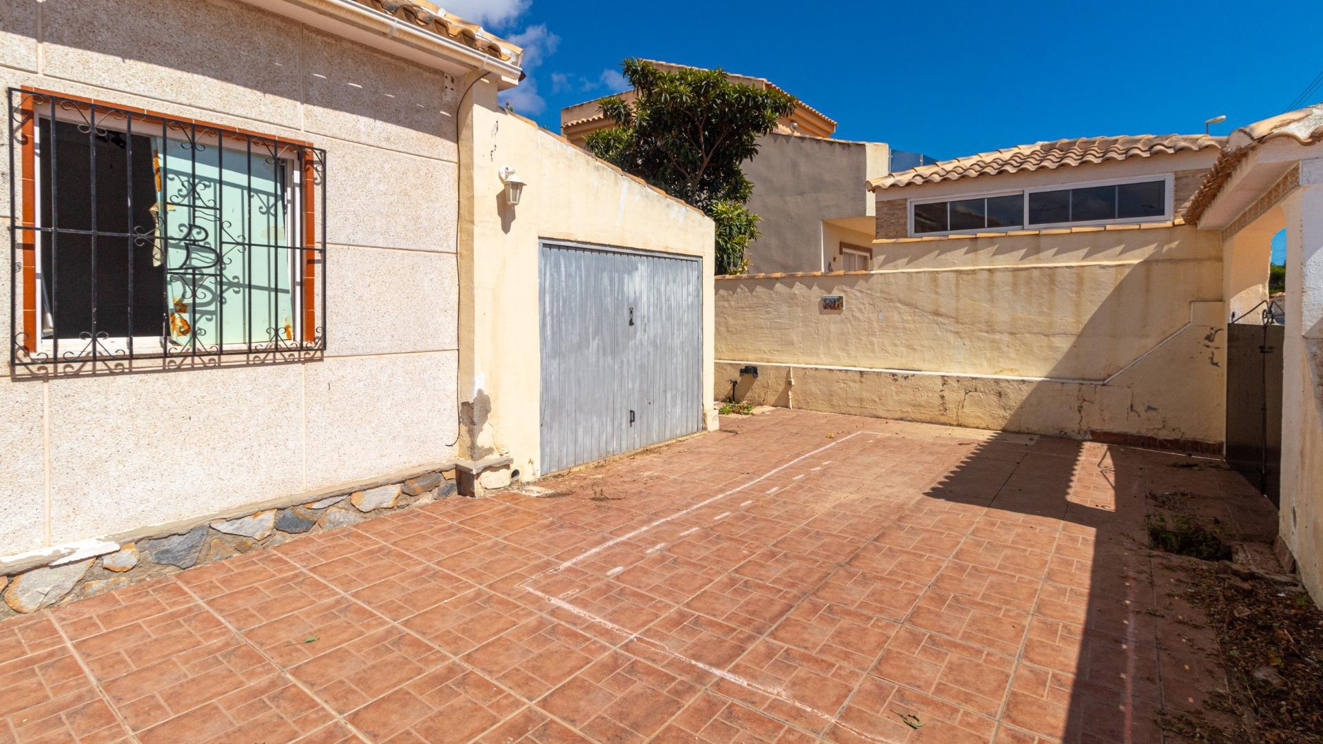 Revente - Villa Individuelle -
Orihuela Costa - Los Almendros-La Florida