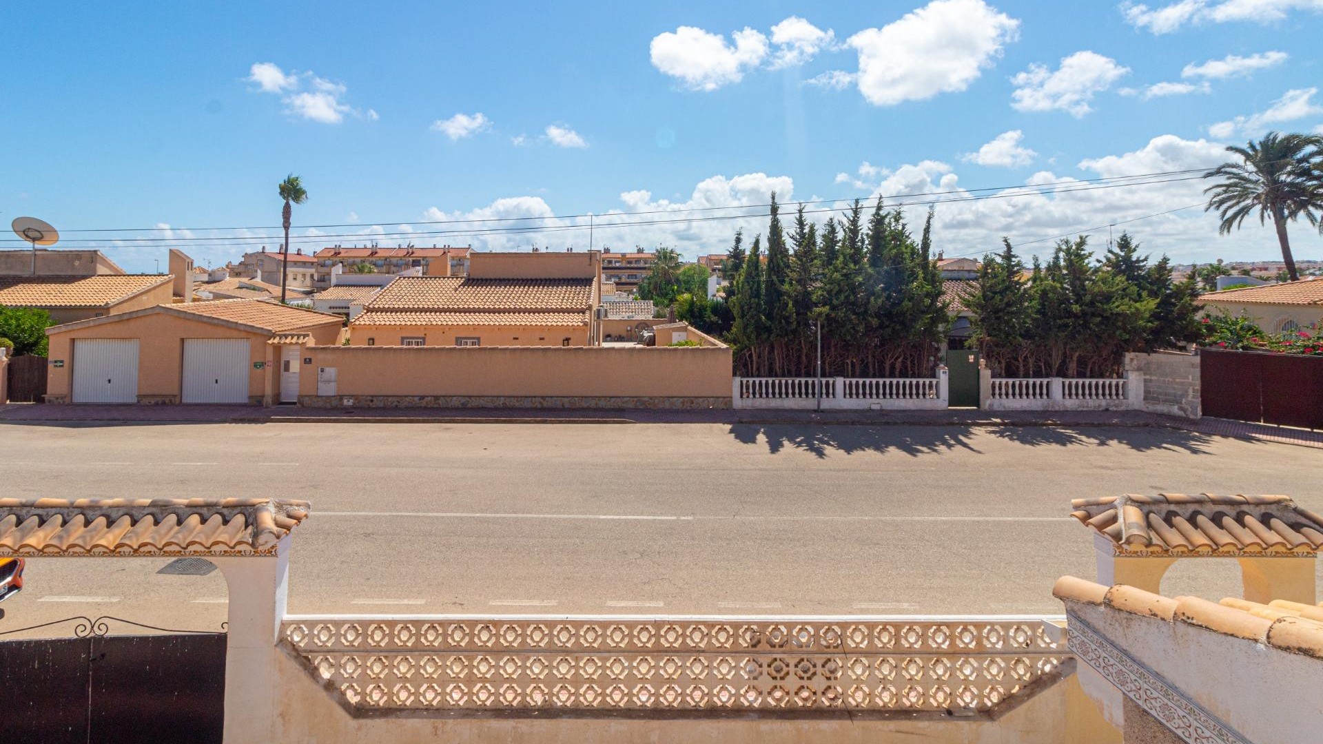 Revente - Villa Individuelle -
Orihuela Costa - Los Almendros-La Florida