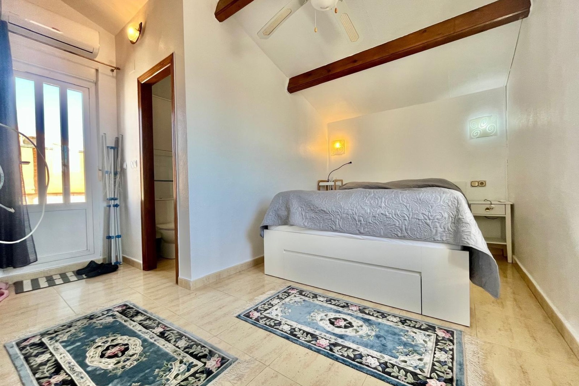 Revente - Villa Individuelle -
Orihuela Costa - Los Almendros-la Florida