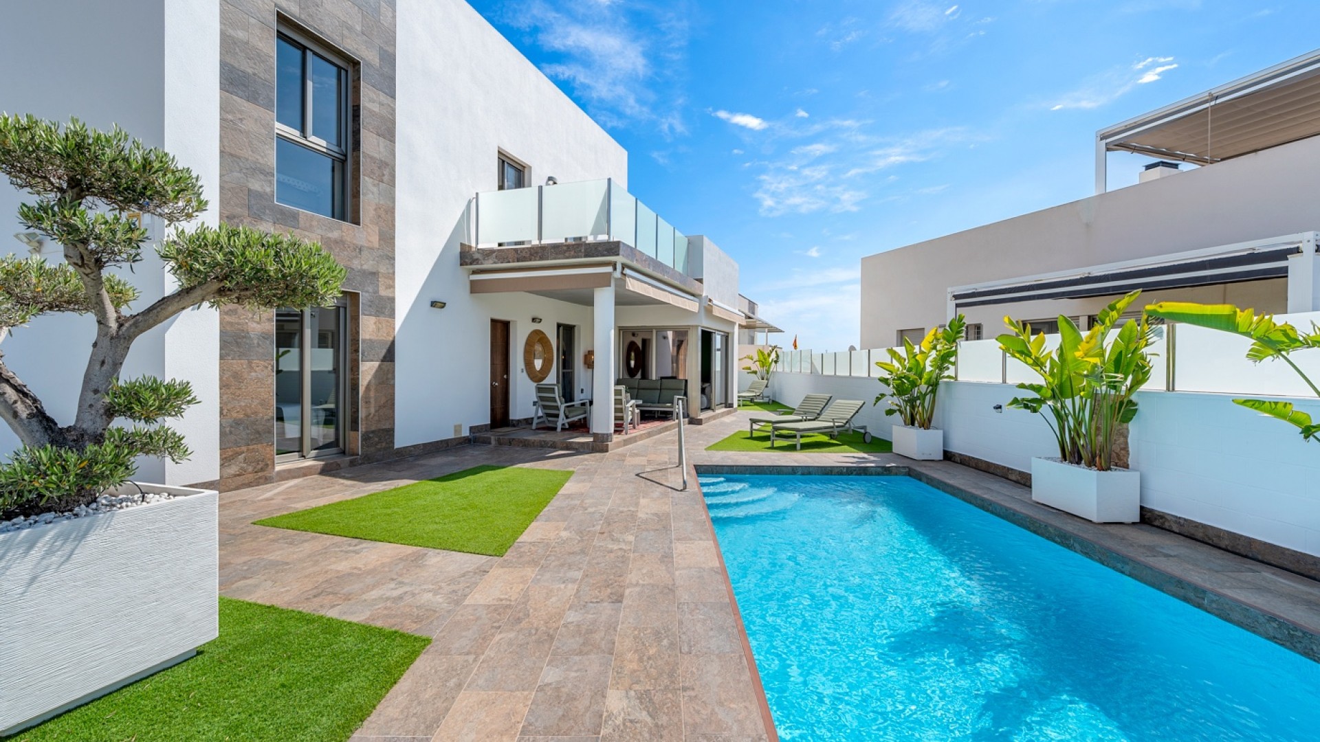 Revente - Villa Individuelle -
Orihuela Costa - Pau 8*