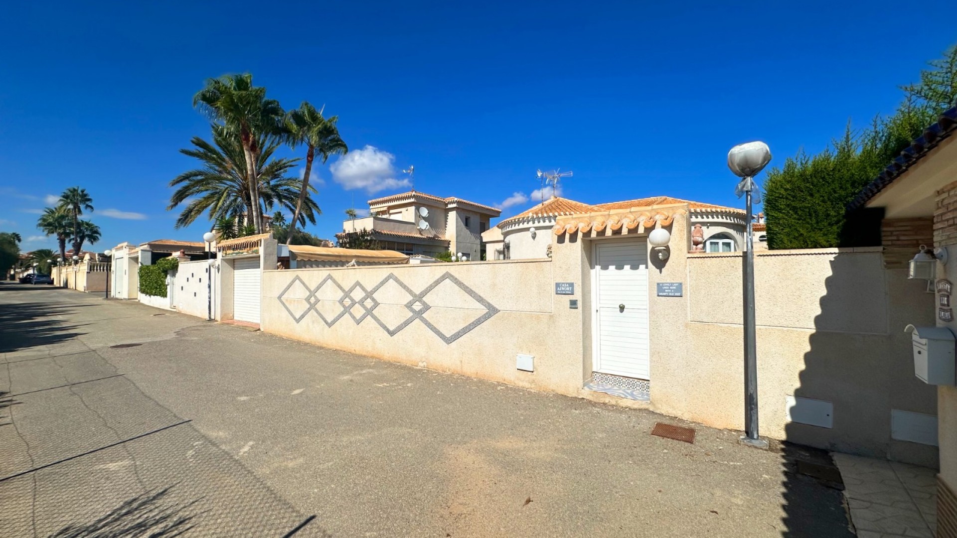 Revente - Villa Individuelle -
Orihuela Costa - Playa Flamenca