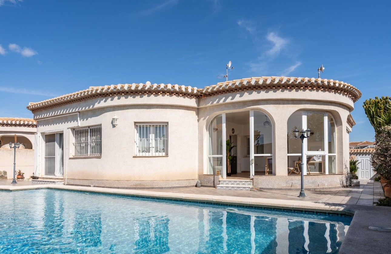 Revente - Villa Individuelle -
Orihuela Costa - Playa Flamenca