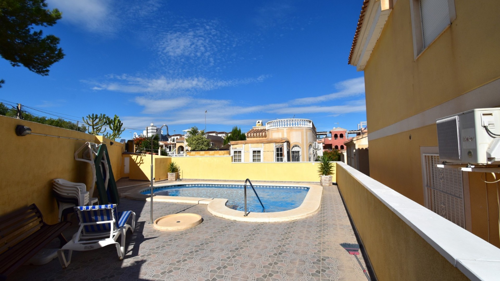 Revente - Villa Individuelle -
Orihuela Costa - Villamartin