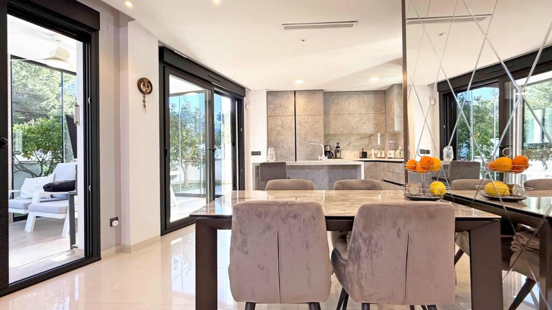 Revente - Villa Individuelle -
Orihuela Costa - Villamartín