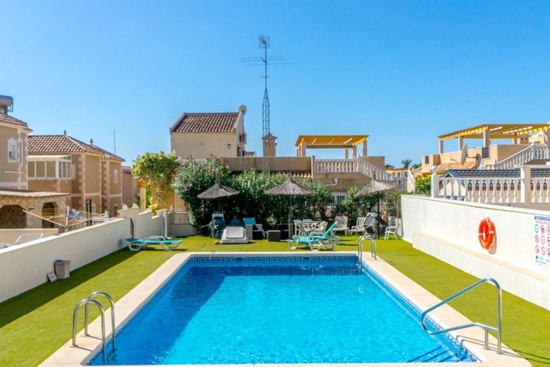 Revente - Villa Individuelle -
Orihuela Costa - Villamartín
