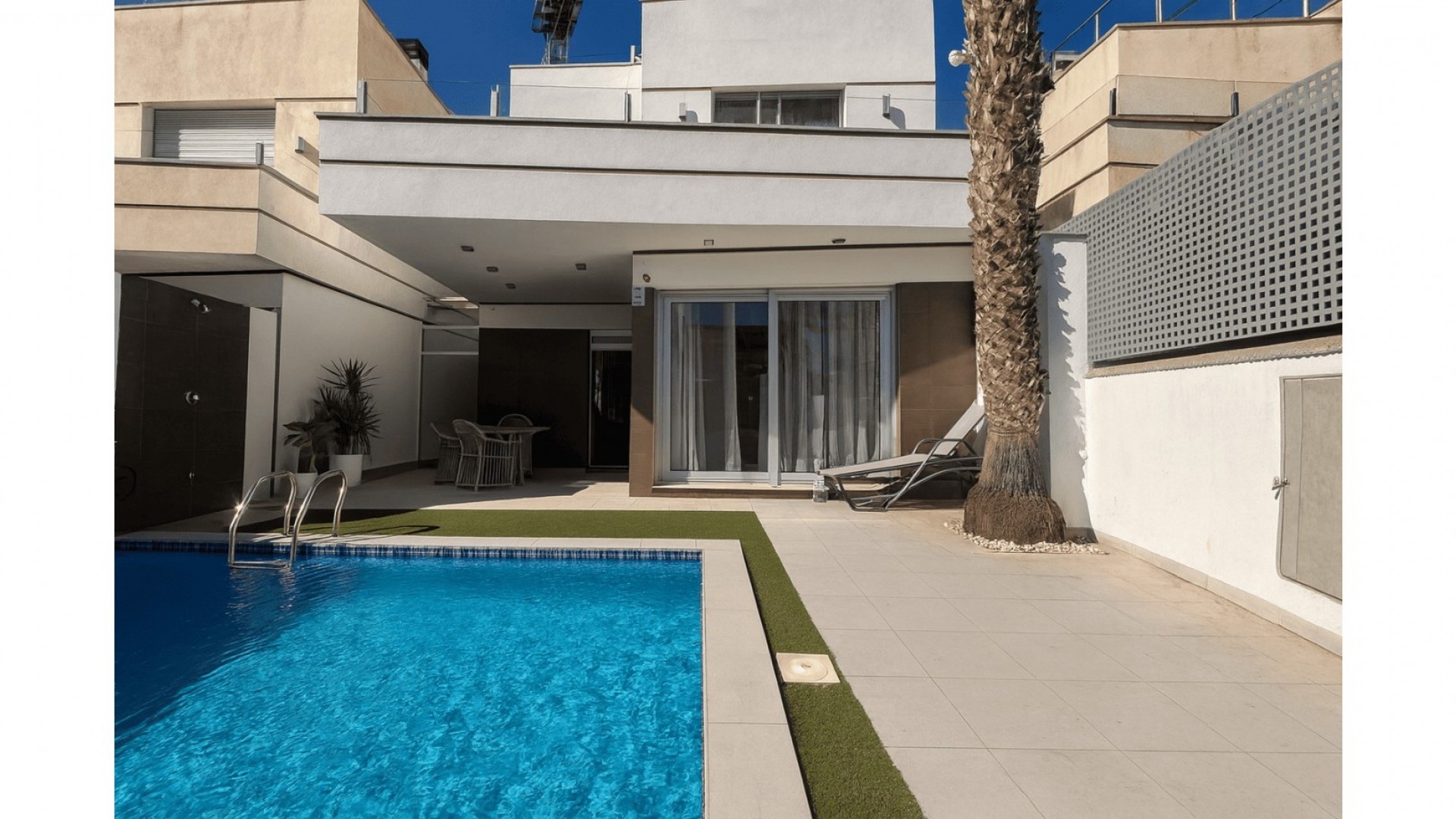 Revente - Villa Individuelle -
Orihuela Costa