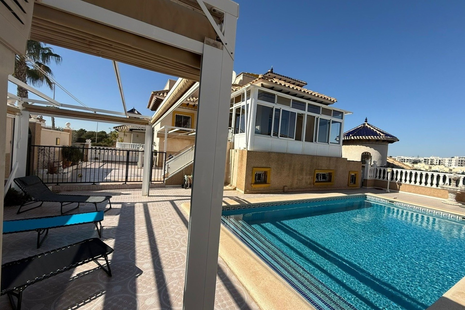Revente - Villa Individuelle -
Orihuela Costa