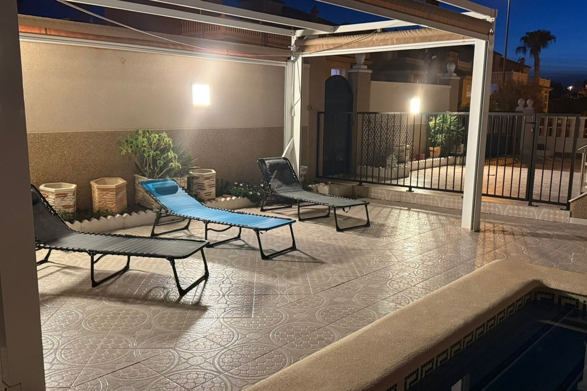 Revente - Villa Individuelle -
Orihuela Costa