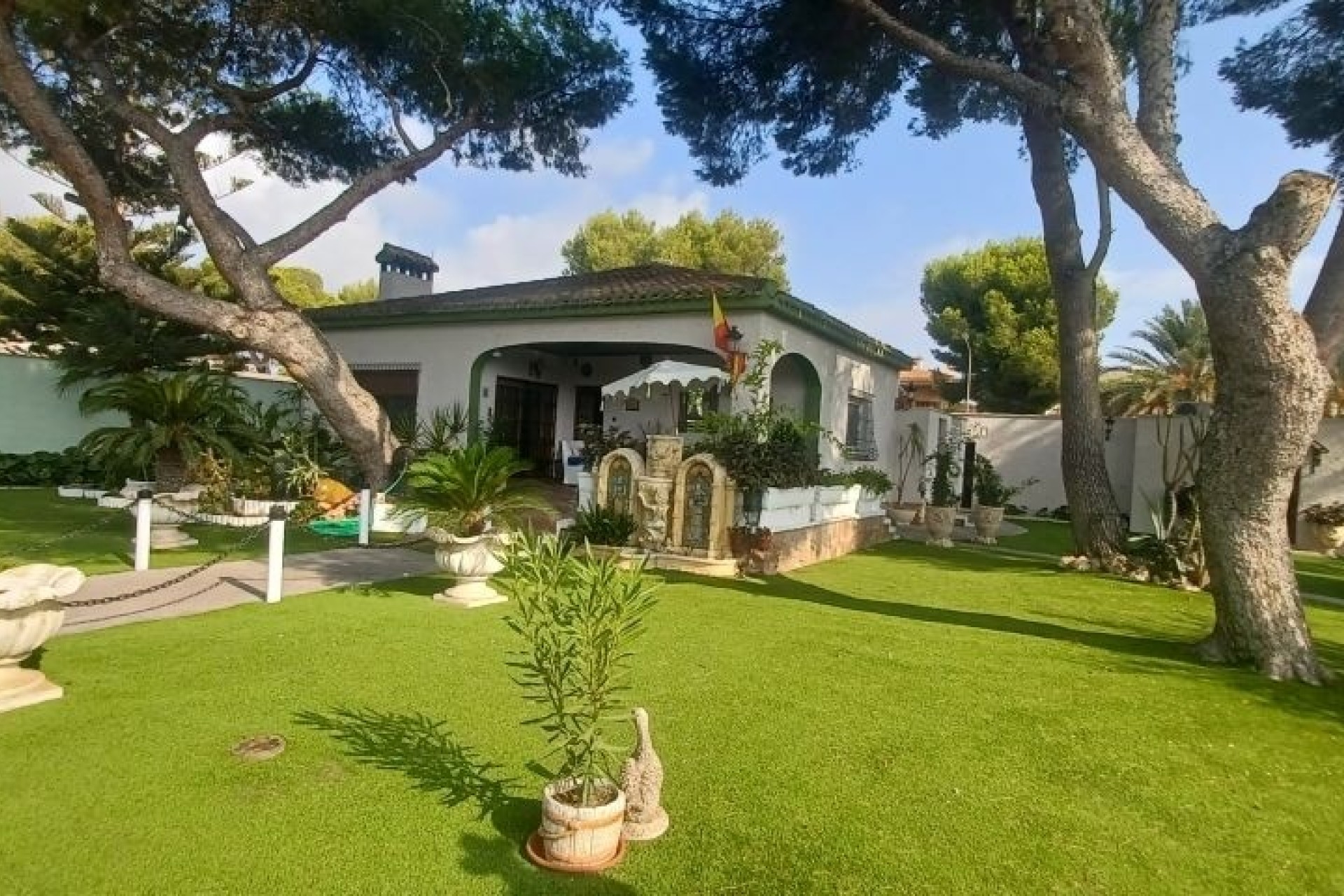 Revente - Villa Individuelle -
Orihuela Costa