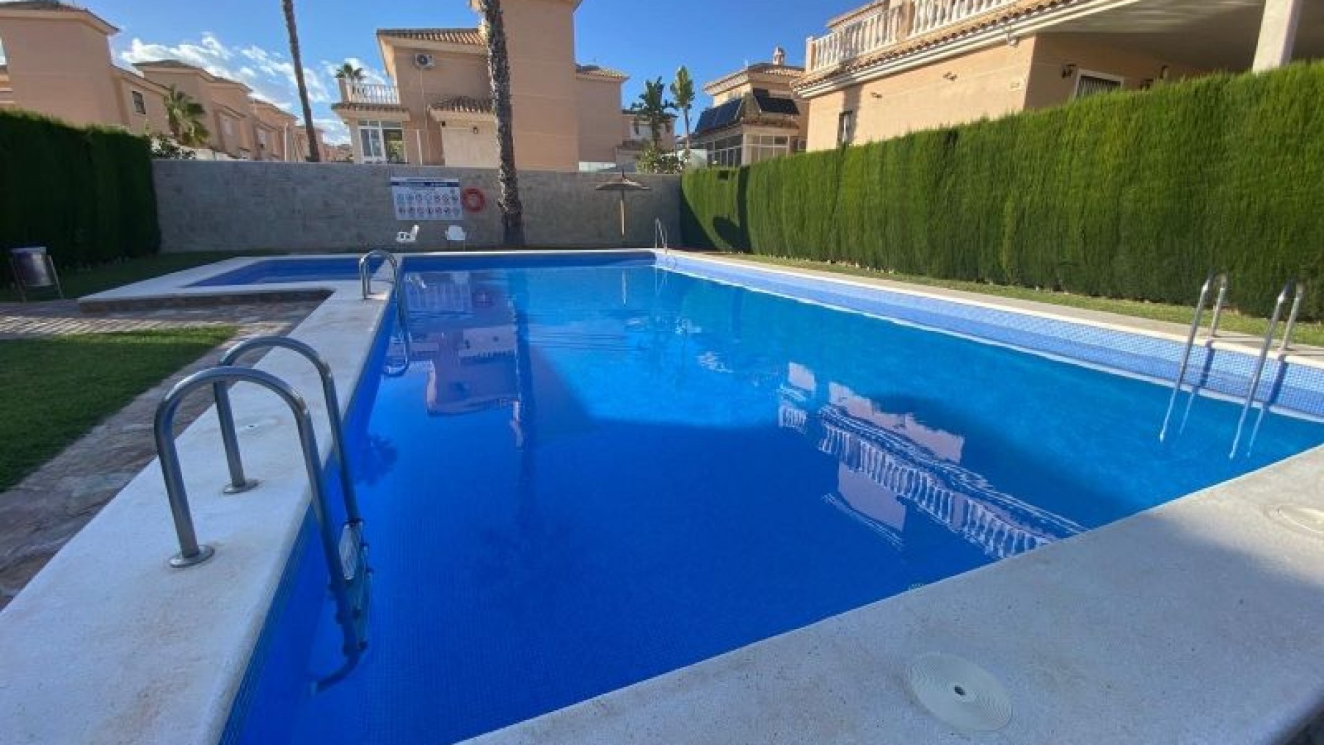 Revente - Villa Individuelle -
Orihuela Costa